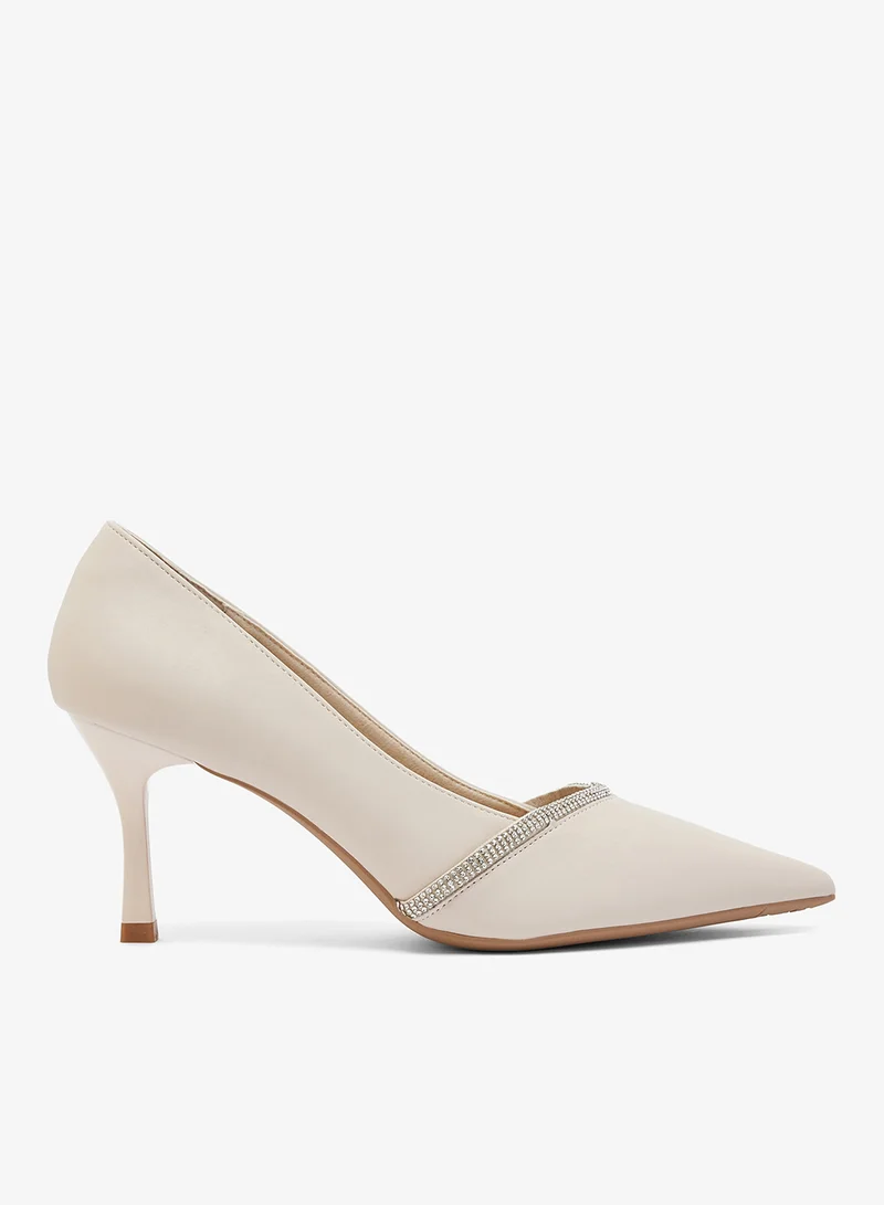 ايلا حذاء بكعب متوسط بتفاصيل لامعة فضية